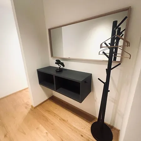 Gartenwohnung Neu Woerthersee 1 Apartment *